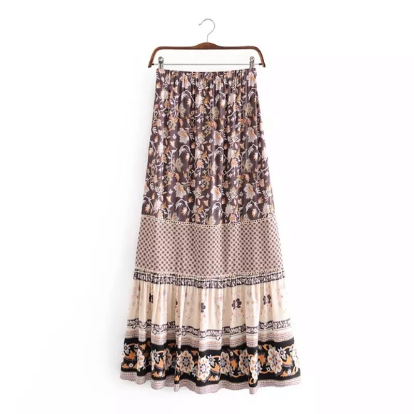 Floral Gypsy Bohemian Maxi Skirt - Picture 5 of 10